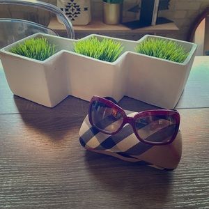 Burberry Sunglasses, Maroon